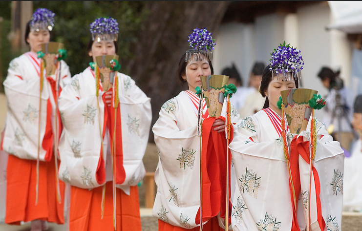 Keberadaan Tarian Tradisonal Simbolis di Jepang