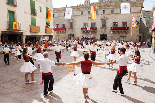 Tarian Tradisional Spanyol Yang Perlu Diketahui